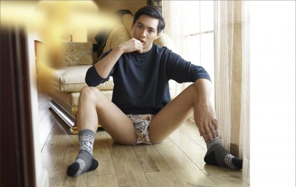 AROUSE--Vol.03---Do-you-mind-if-I-steal-a-kiss